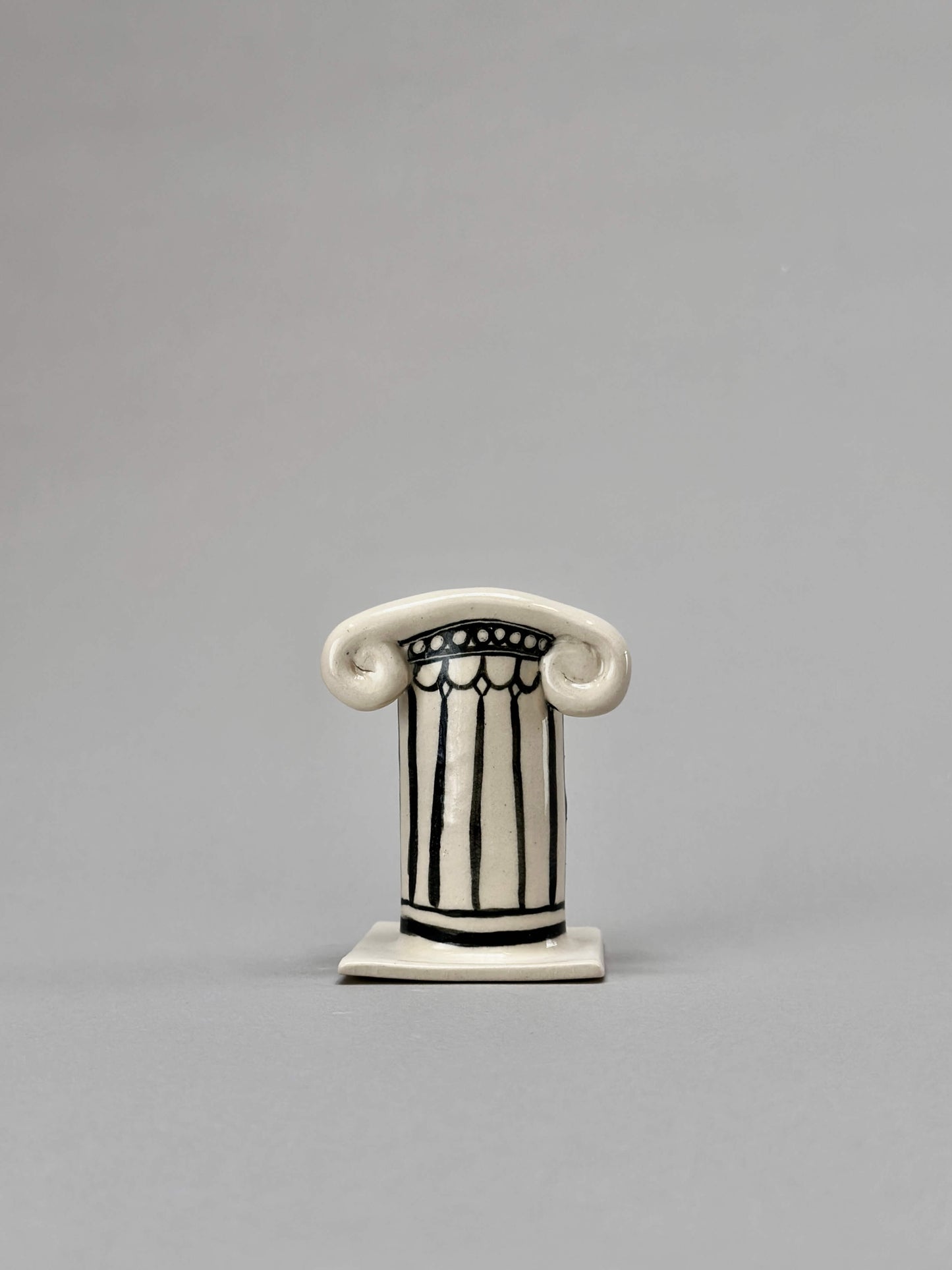 Ionia mini vase, 2021