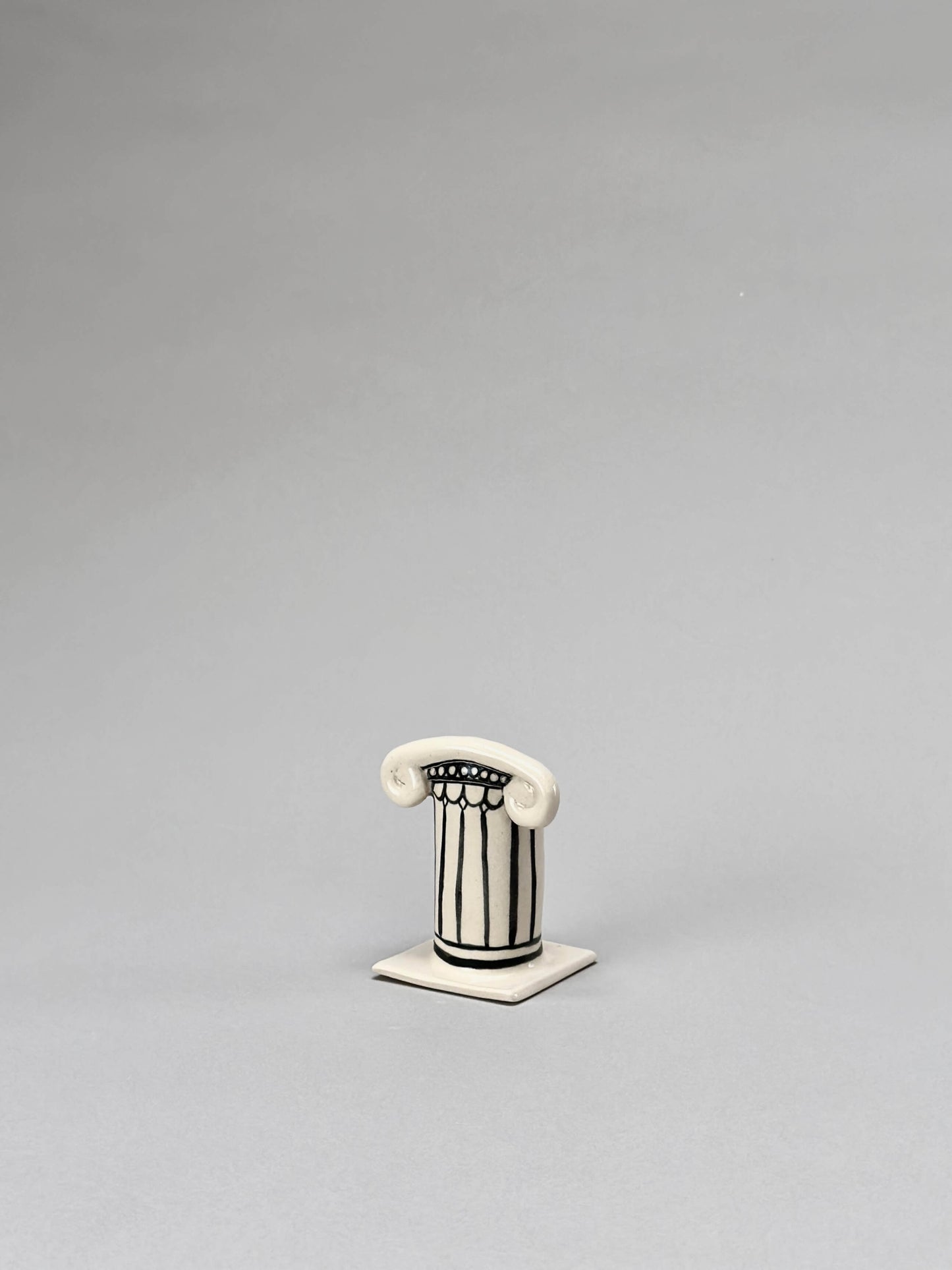 Ionia mini vase, 2021