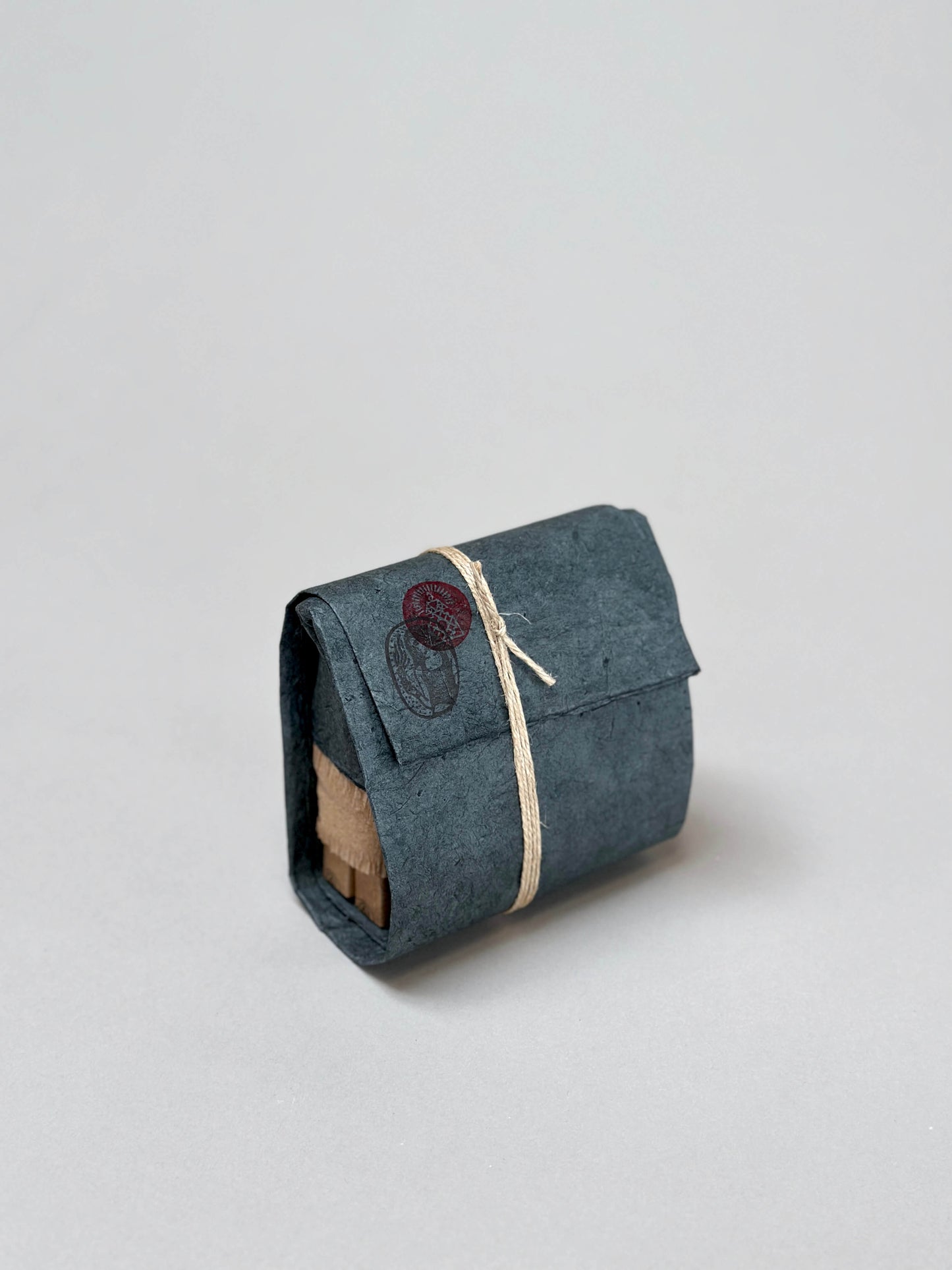 Entrepreneurship with a cause, such as Incause, and more artistic proposals at Condensa Gin.