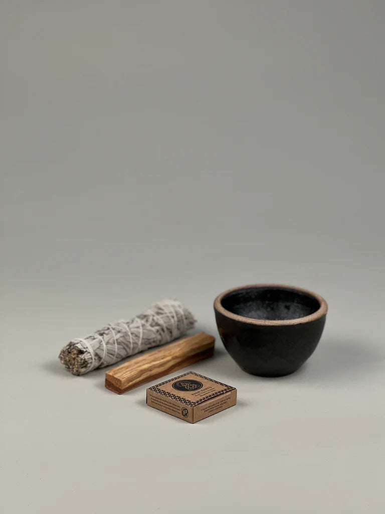 LARGE SMUDGE STONEWARE SET