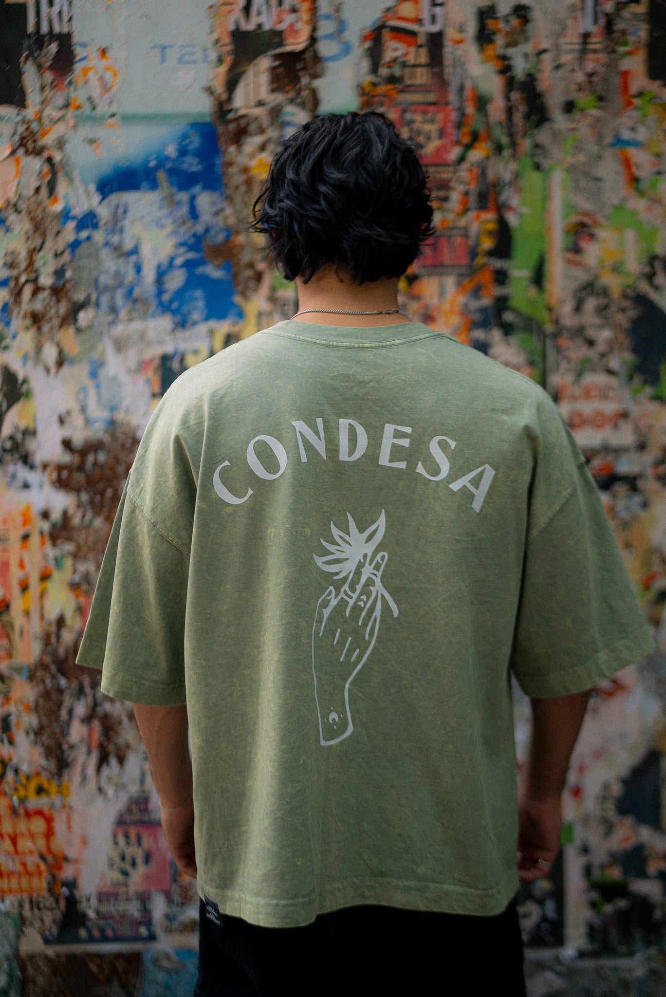 WASHED GREEN MANO TEE - CONDESA GIN x MIJANGOS x MACHINA