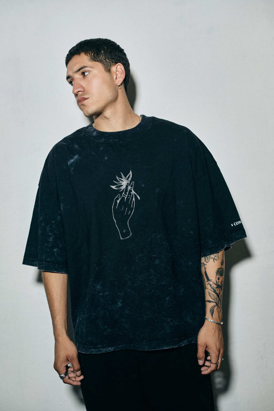 WASHED BLACK MANO TEE - CONDESA GIN x MIJANGOS x MACHINA