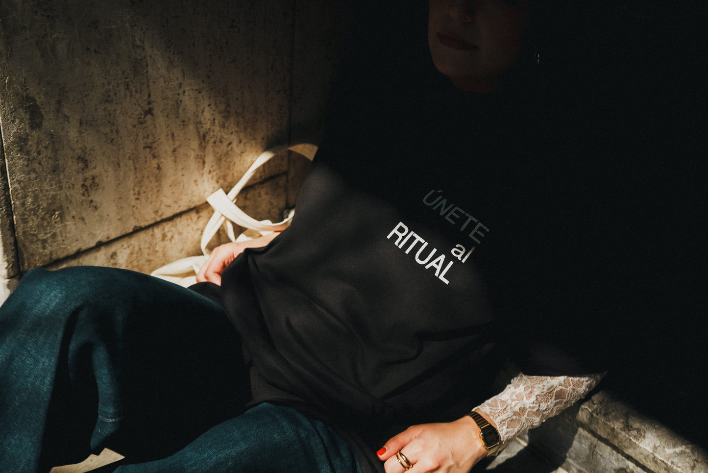 ÚNETE AL RITUAL TEE - BLACK